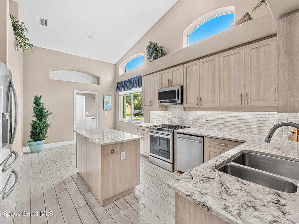 1028 Wimbledon Drive, Melbourne, FL 32940