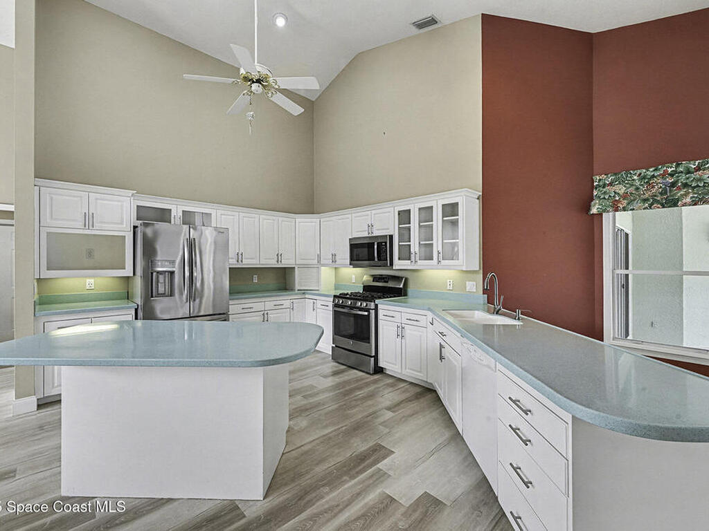 1036 Spanish Wells Drive, Melbourne, FL 32940