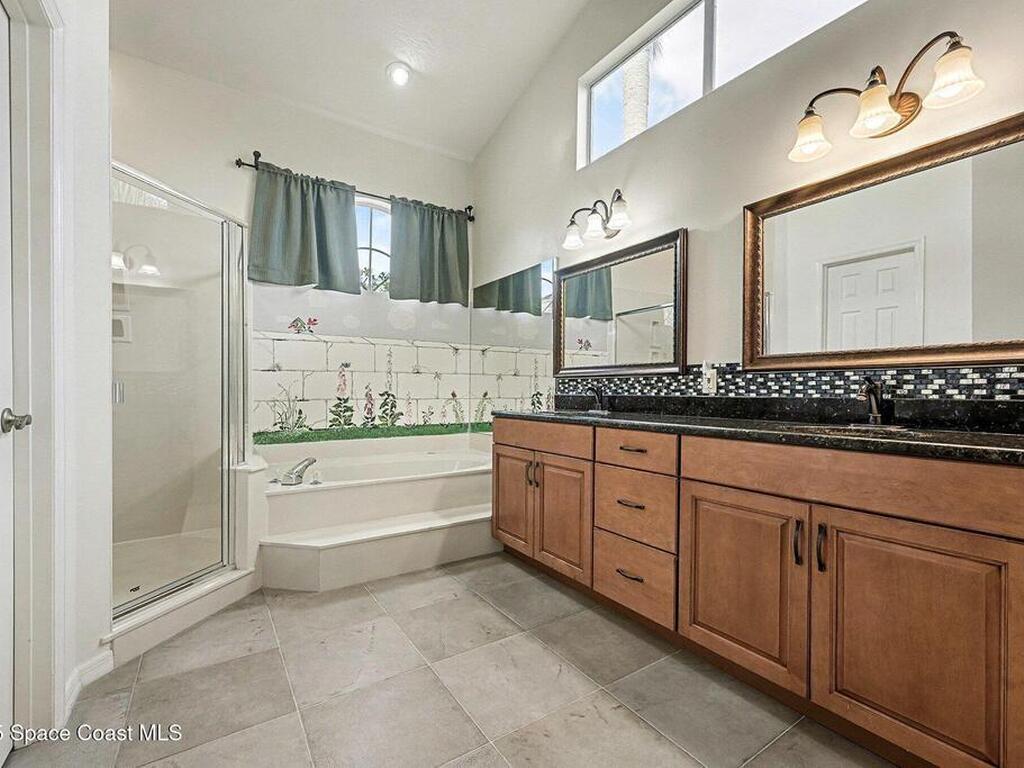 1036 Spanish Wells Drive, Melbourne, FL 32940