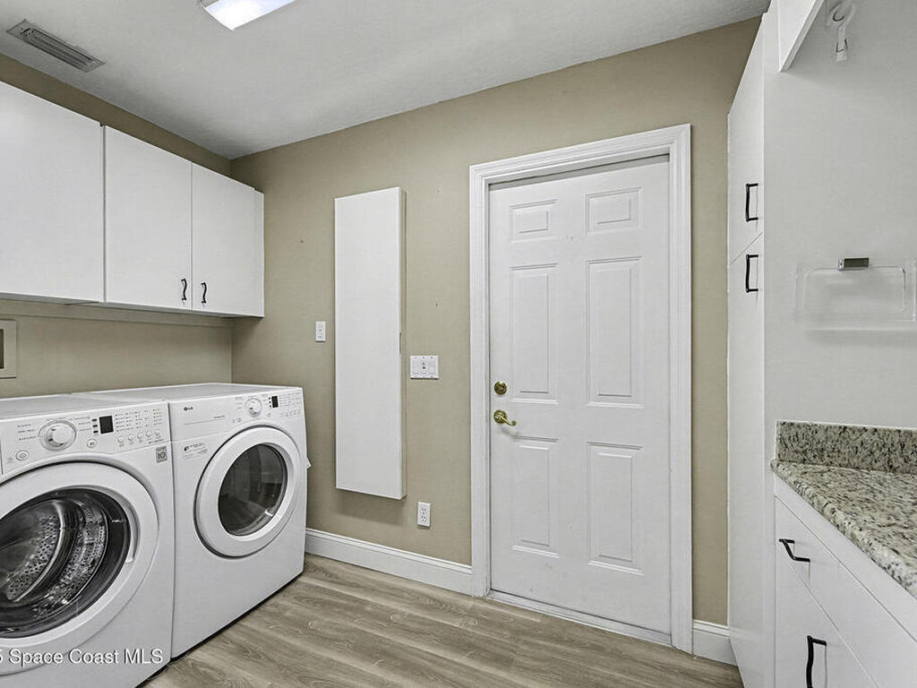 1036 Spanish Wells Drive, Melbourne, FL 32940