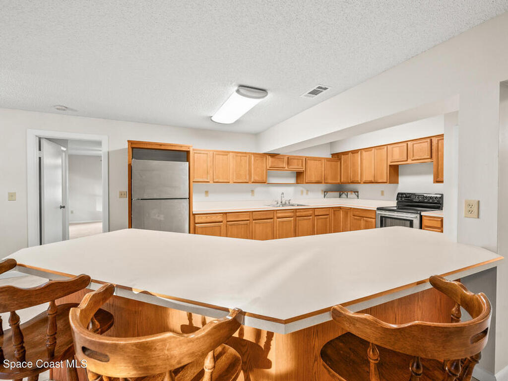 6450 Ember Avenue, Cocoa, FL 32927