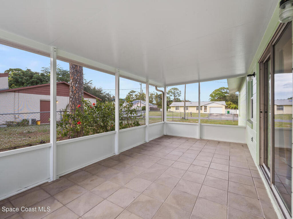 6450 Ember Avenue, Cocoa, FL 32927