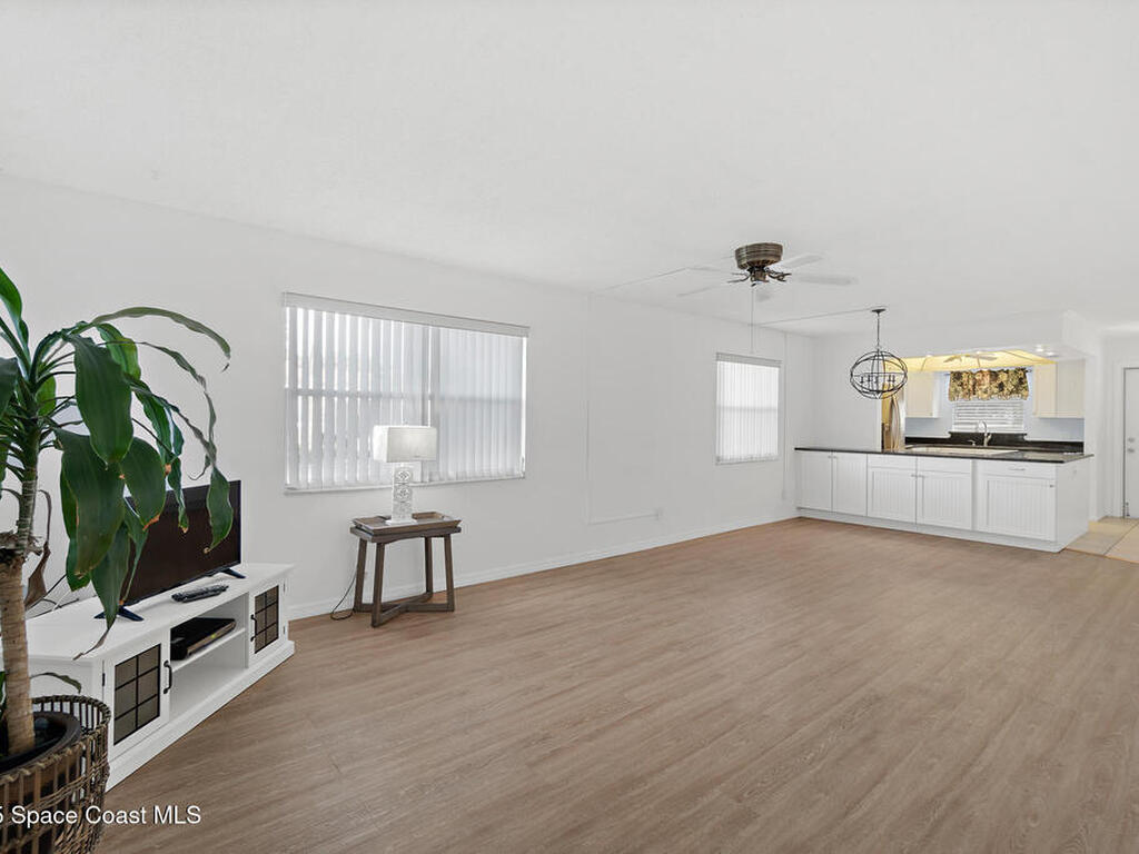 6600 Shuttle Way, Cape Canaveral, FL 32920