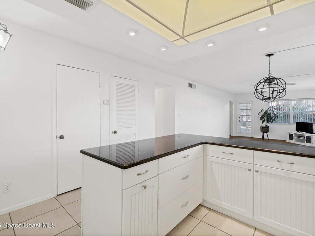 6600 Shuttle Way, Cape Canaveral, FL 32920