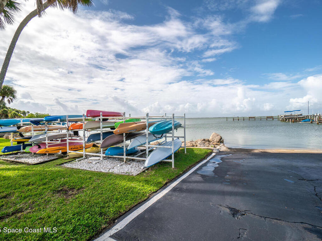 6600 Shuttle Way, Cape Canaveral, FL 32920