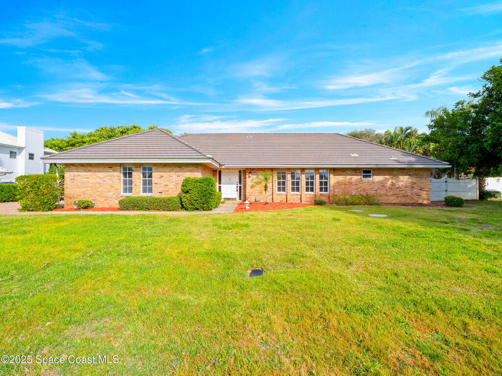 202 River Walk Drive, Melbourne Beach, FL 32951