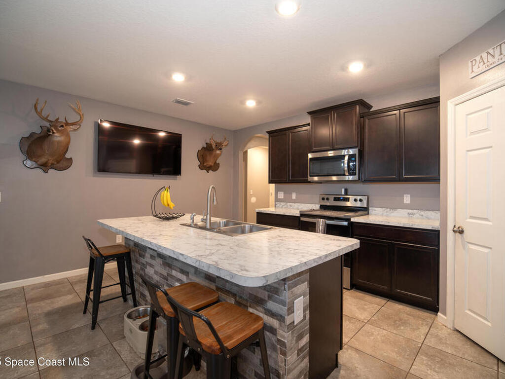 583 Octavius Road, Palm Bay, FL 32908