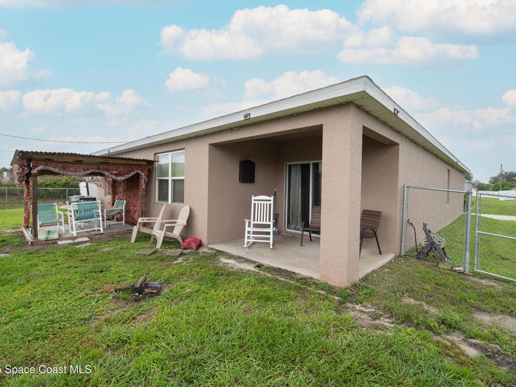 583 Octavius Road, Palm Bay, FL 32908