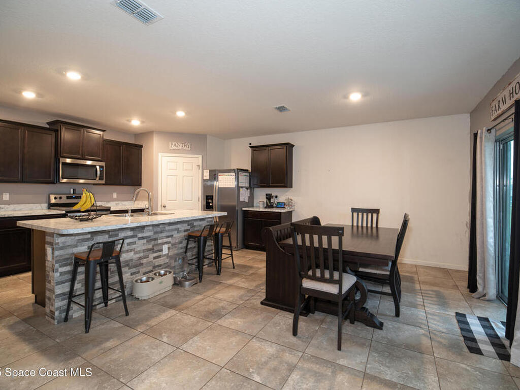 583 Octavius Road, Palm Bay, FL 32908