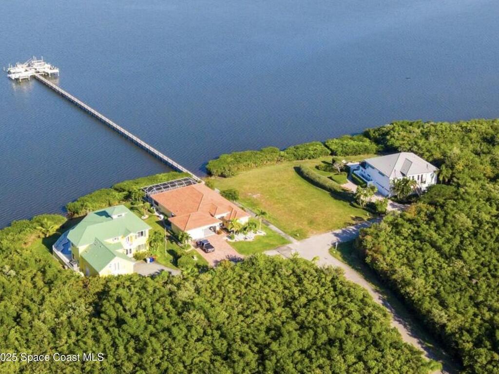 7410 29th Court, Vero Beach, FL 32967