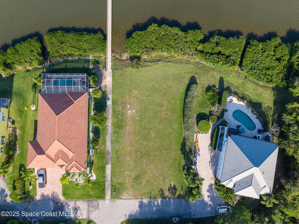 7410 29th Court, Vero Beach, FL 32967