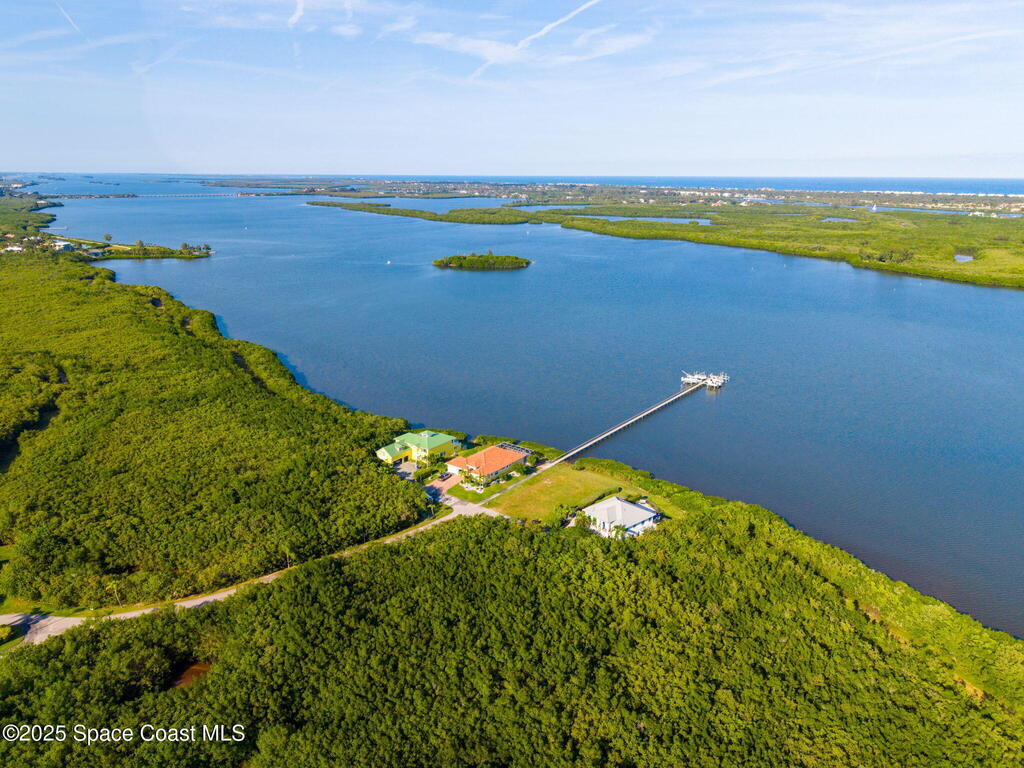 7410 29th Court, Vero Beach, FL 32967