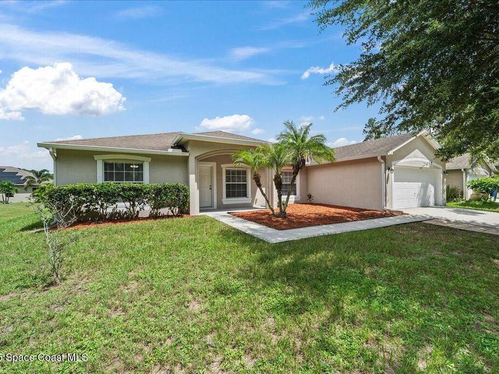 433 Haleybury Street, Palm Bay, FL 32908