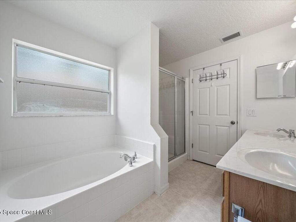 433 Haleybury Street, Palm Bay, FL 32908