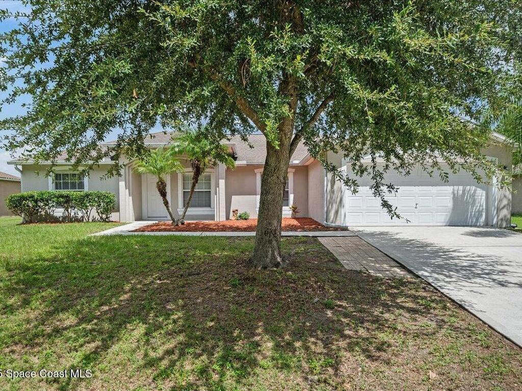 433 Haleybury Street, Palm Bay, FL 32908