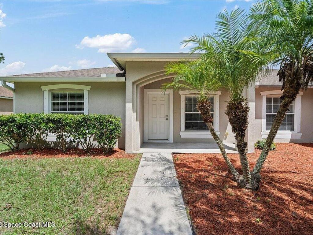 433 Haleybury Street, Palm Bay, FL 32908