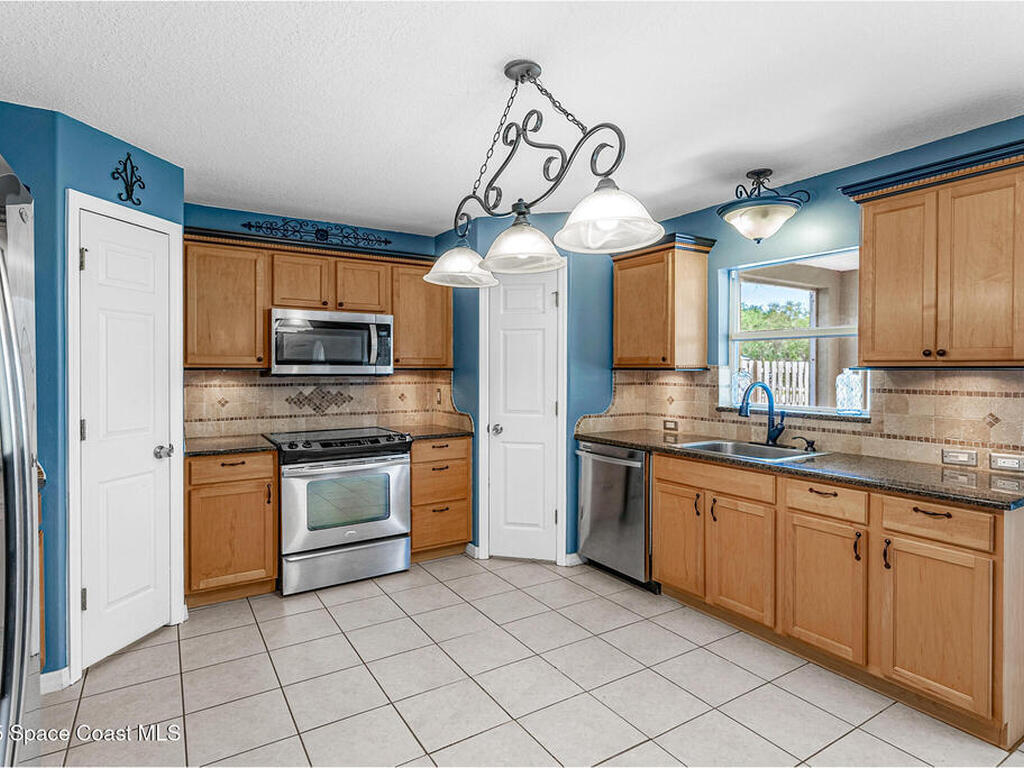 1701 Brookshire Circle, Melbourne, FL 32904