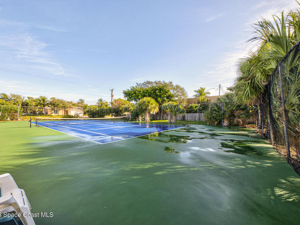 190 Seminole Lane, Cocoa Beach, FL 32931