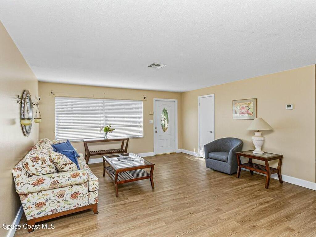 1948 Barkley Avenue, Melbourne, FL 32935