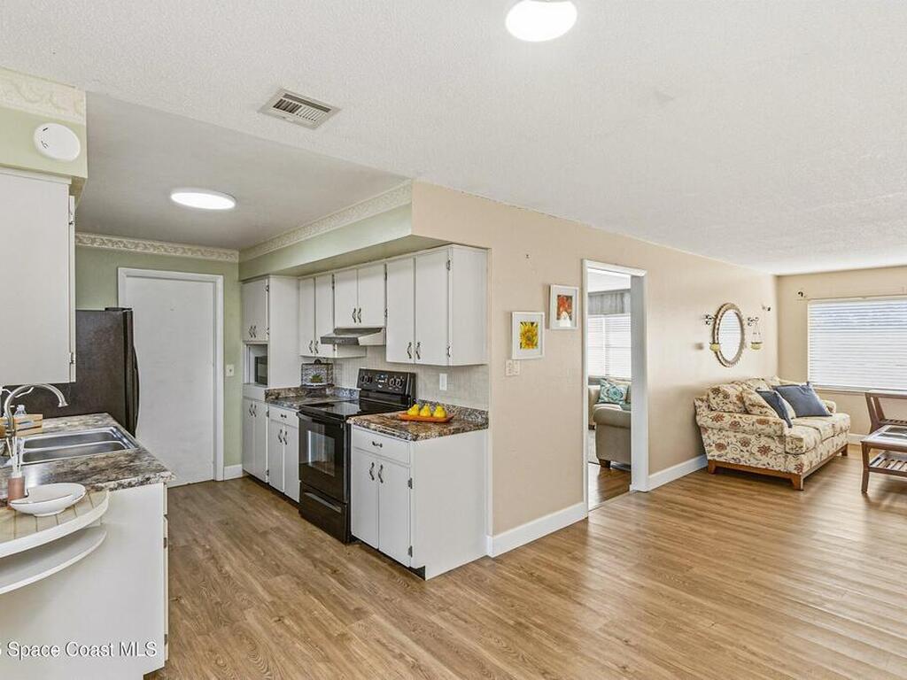 1948 Barkley Avenue, Melbourne, FL 32935