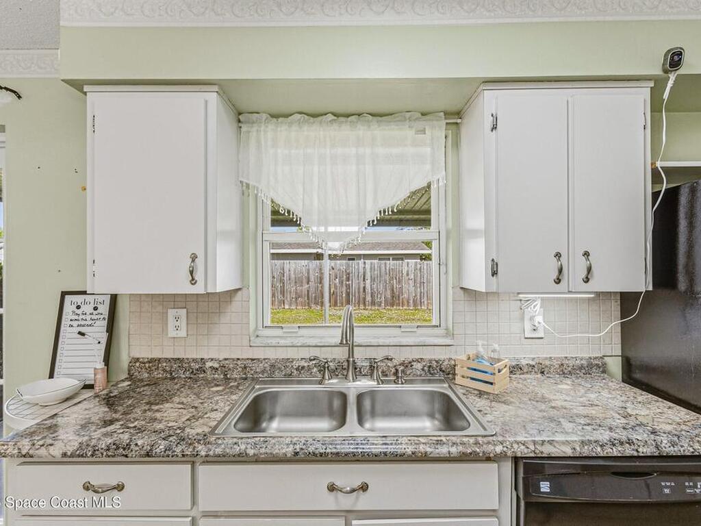 1948 Barkley Avenue, Melbourne, FL 32935