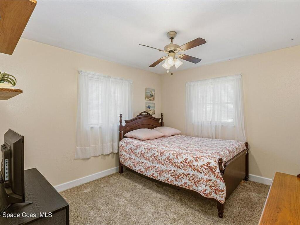 1948 Barkley Avenue, Melbourne, FL 32935