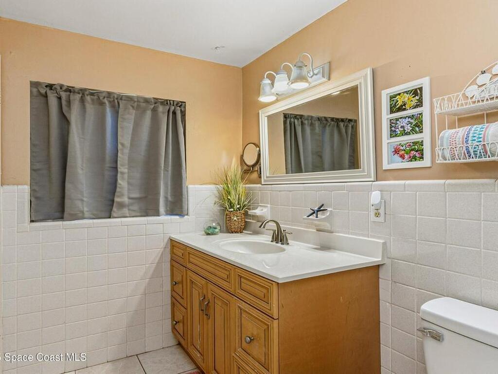 1948 Barkley Avenue, Melbourne, FL 32935