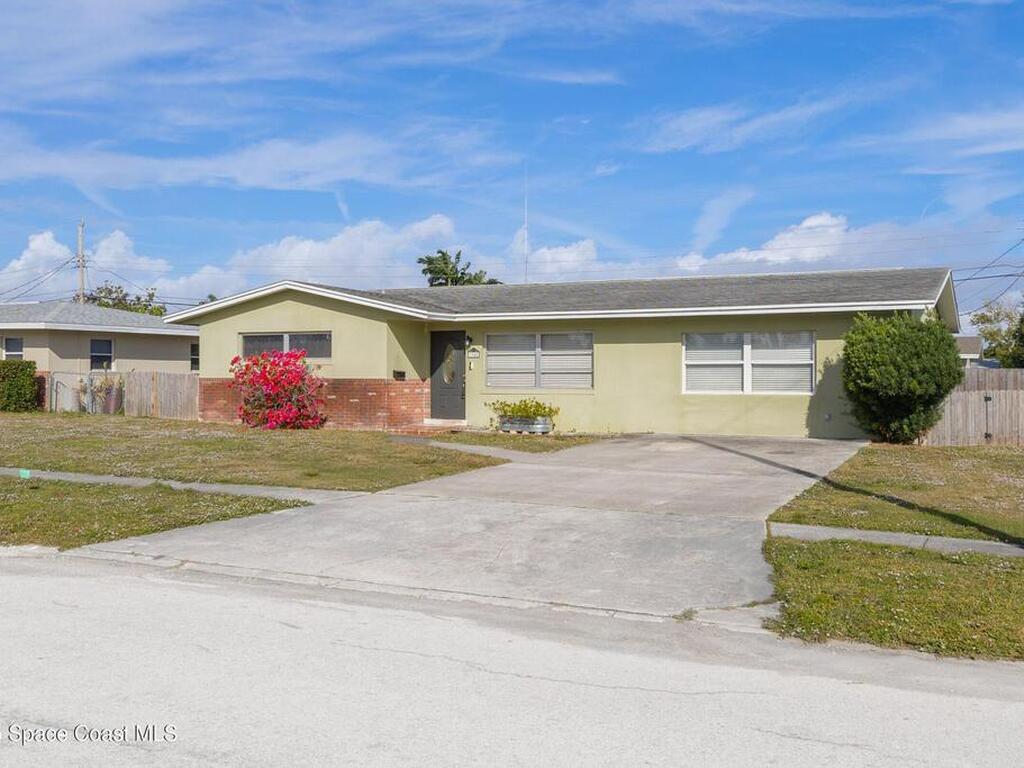 1948 Barkley Avenue, Melbourne, FL 32935