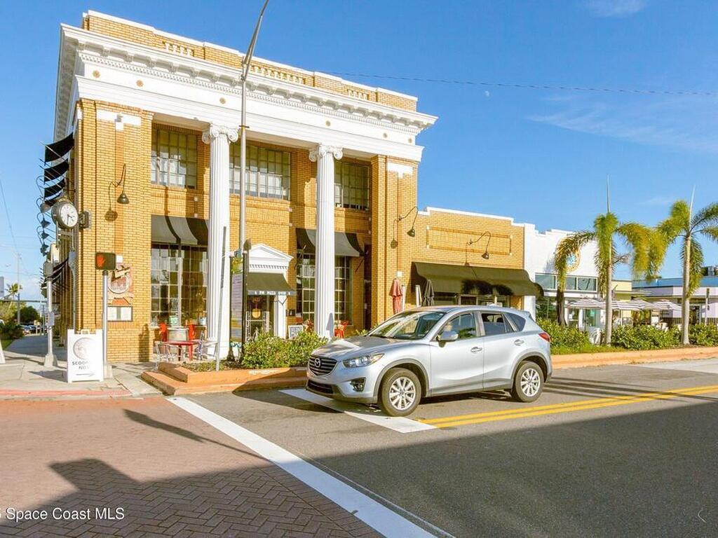 1948 Barkley Avenue, Melbourne, FL 32935