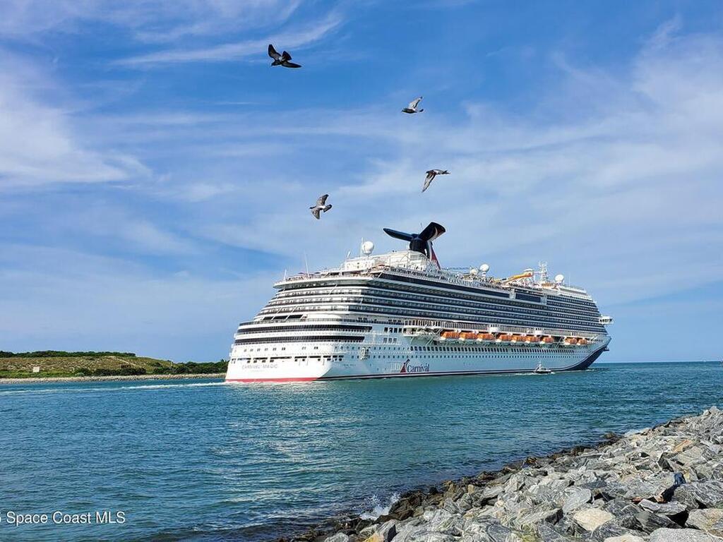 1948 Barkley Avenue, Melbourne, FL 32935