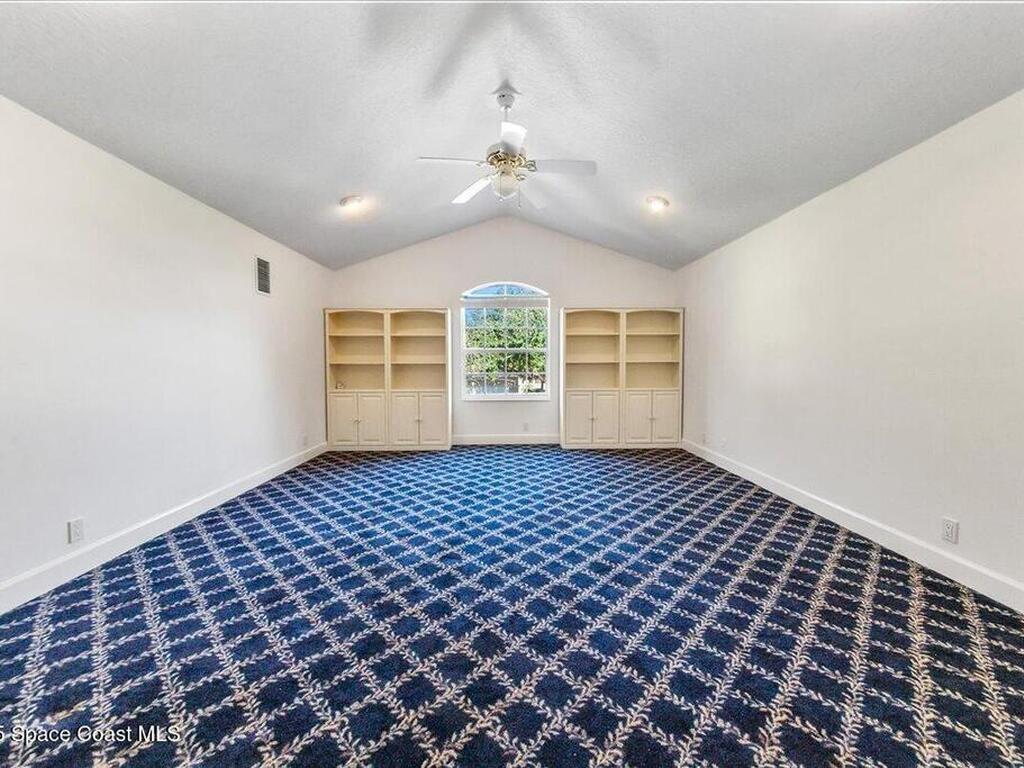 327 Southampton Drive, Indialantic, FL 32903