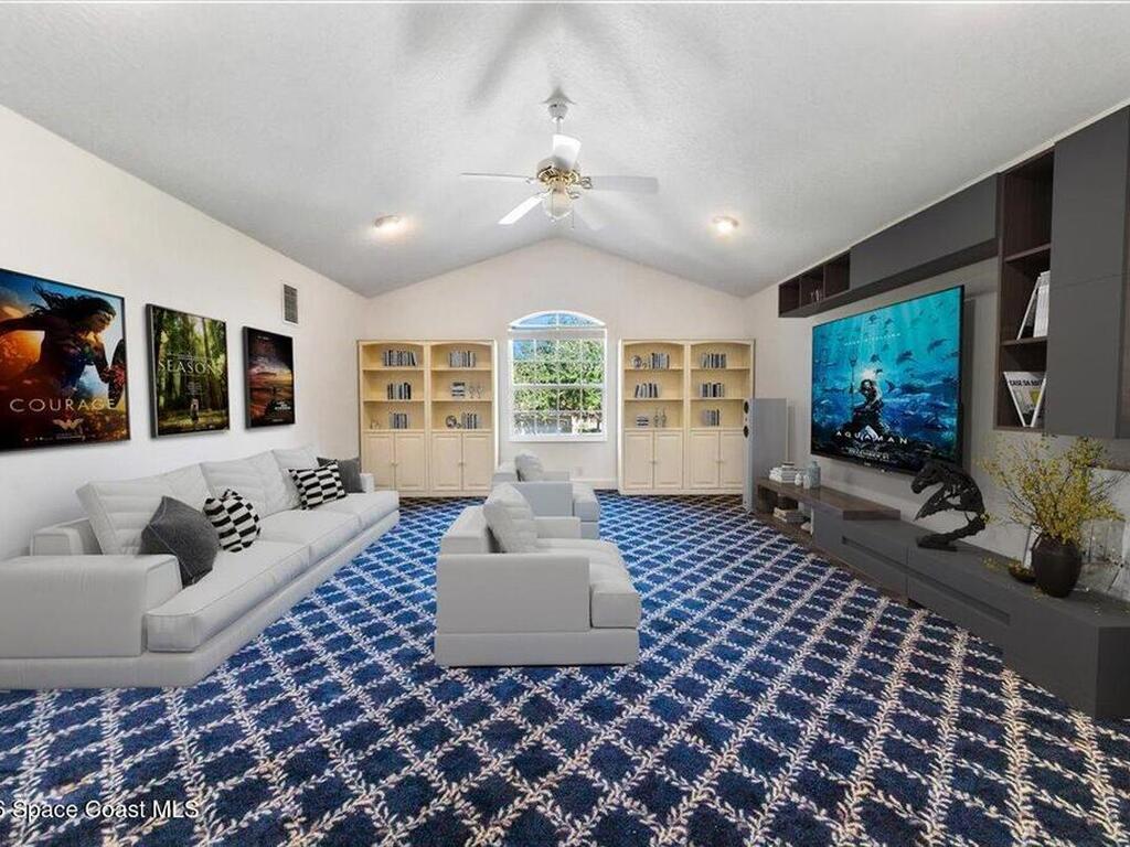 327 Southampton Drive, Indialantic, FL 32903