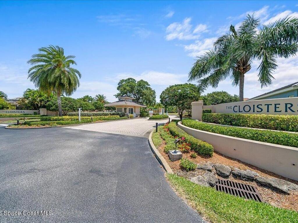 327 Southampton Drive, Indialantic, FL 32903