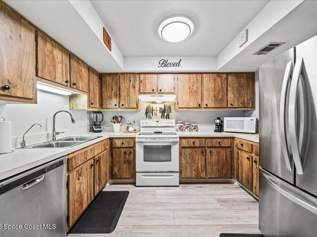 2775 N Wickham Road, Melbourne, FL 32935