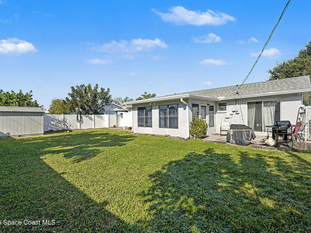 2065 Abalone Avenue, Indialantic, FL 32903