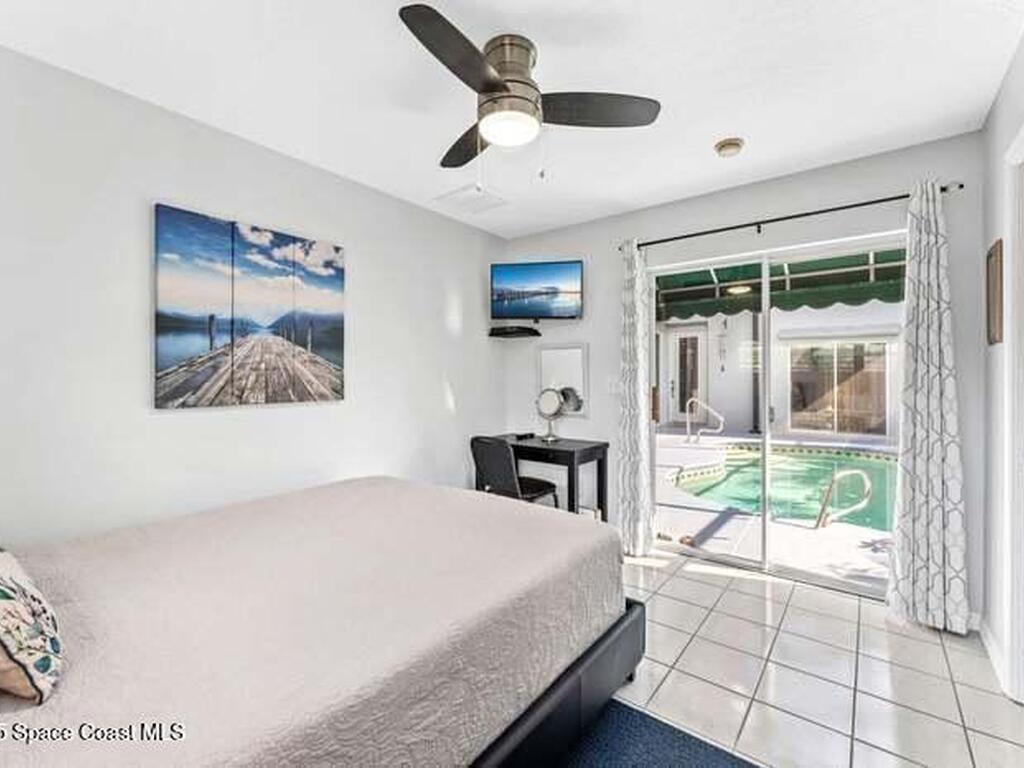 688 Naples Court, Melbourne, FL 32904