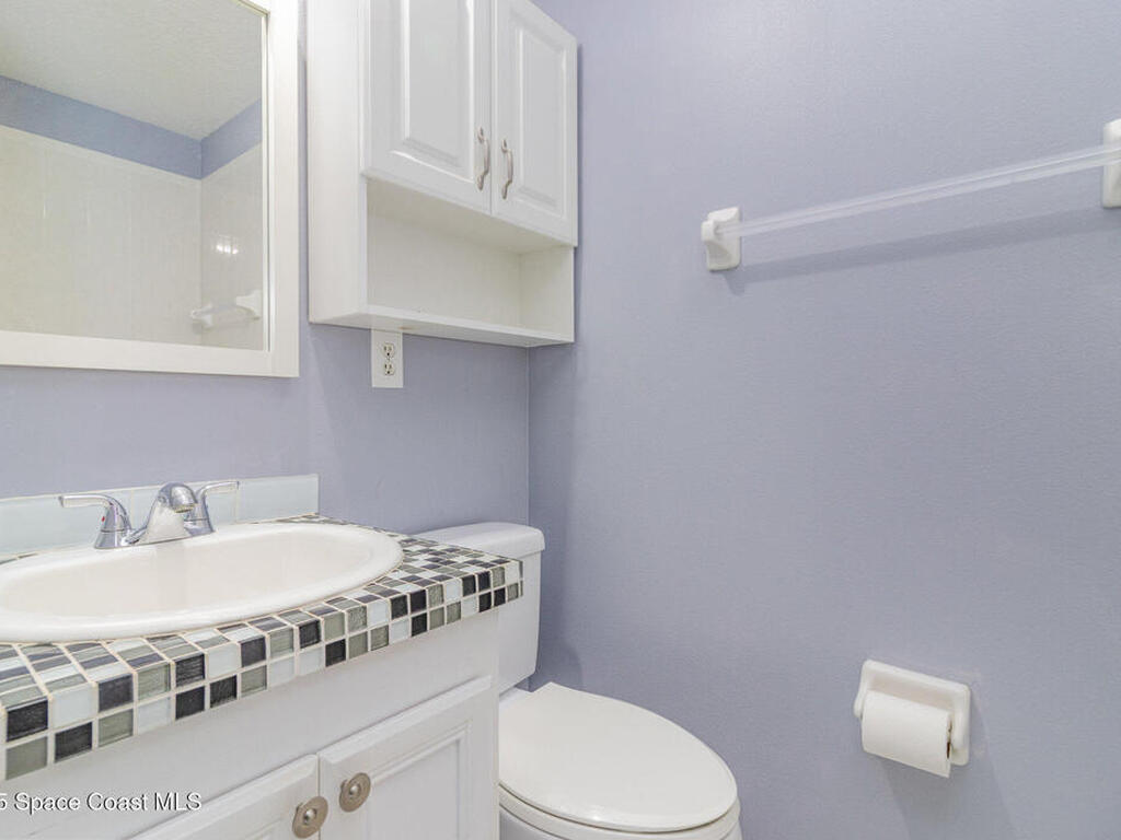 688 Naples Court, Melbourne, FL 32904