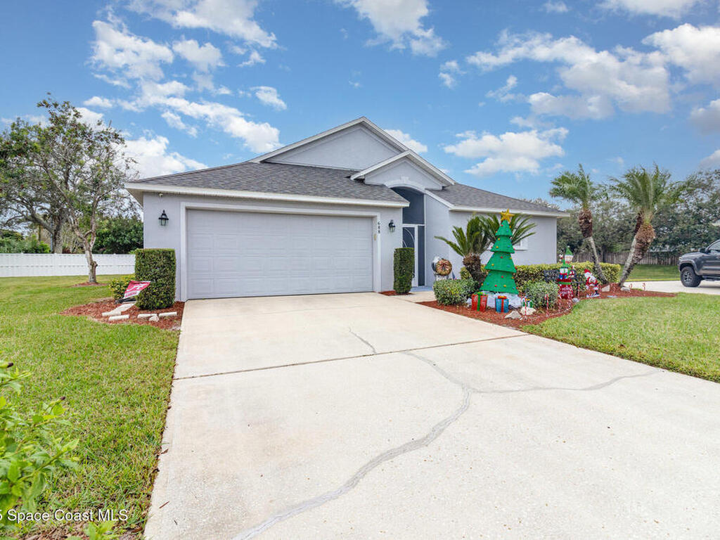 688 Naples Court, Melbourne, FL 32904