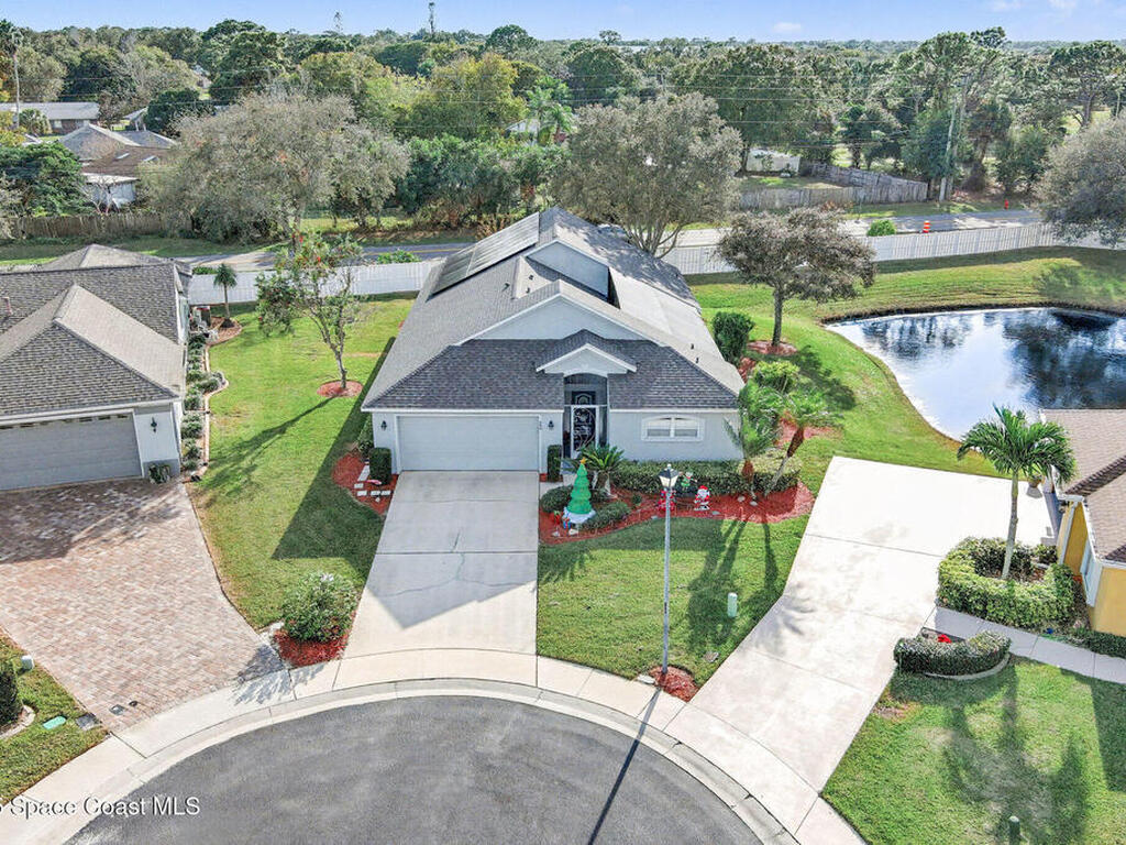 688 Naples Court, Melbourne, FL 32904