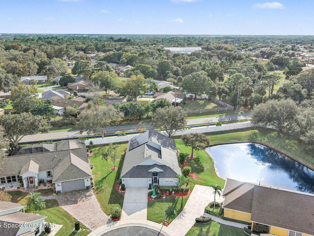 688 Naples Court, Melbourne, FL 32904