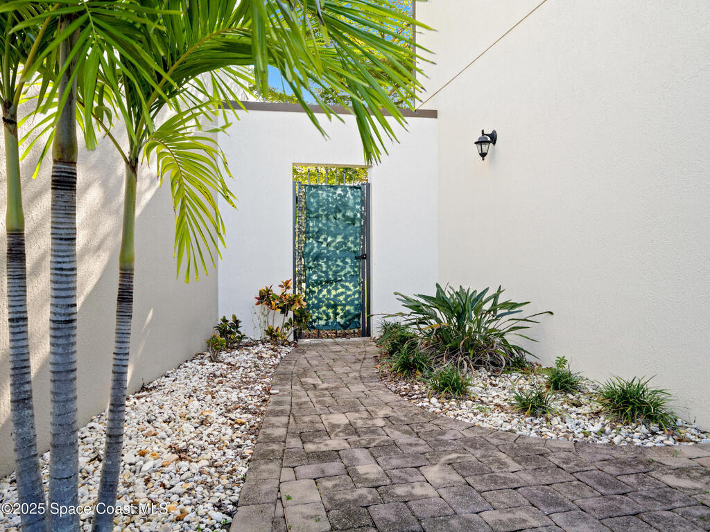 2255 Framura Lane, Melbourne, FL 32940