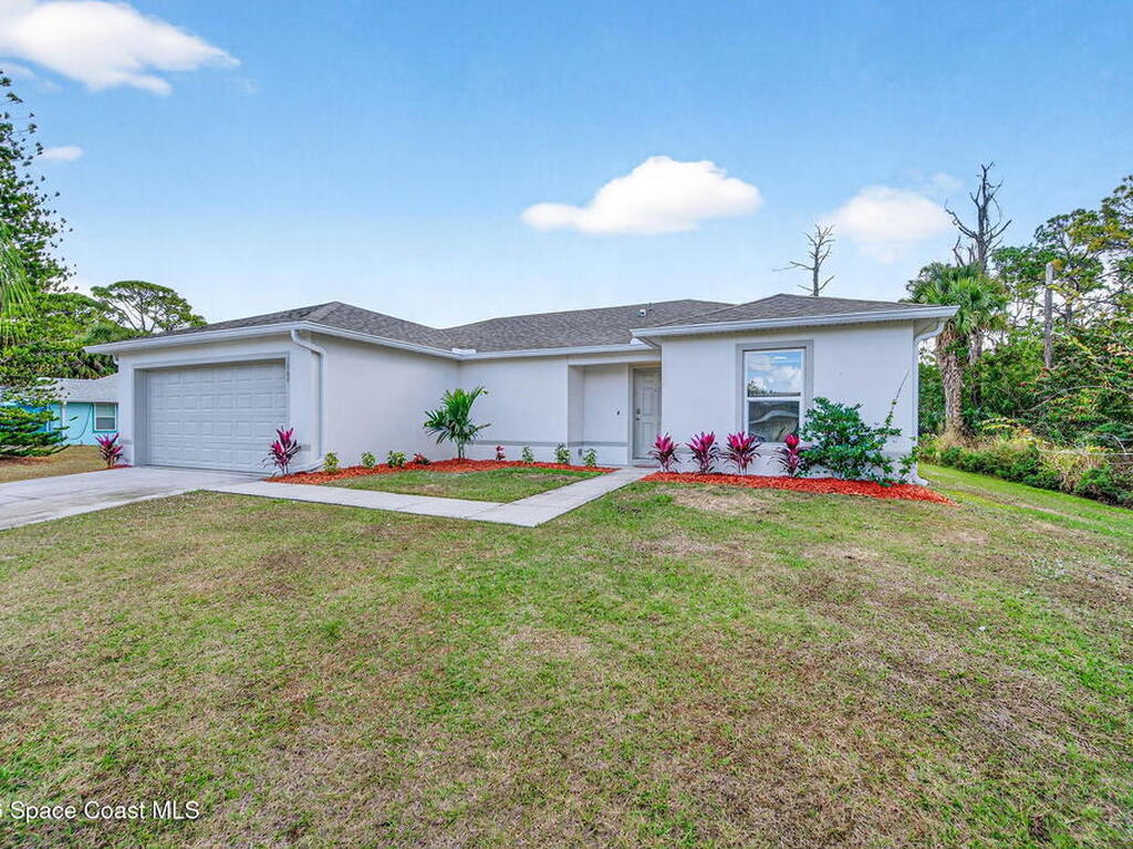 1864 Red Bud Circle, Palm Bay, FL 32909