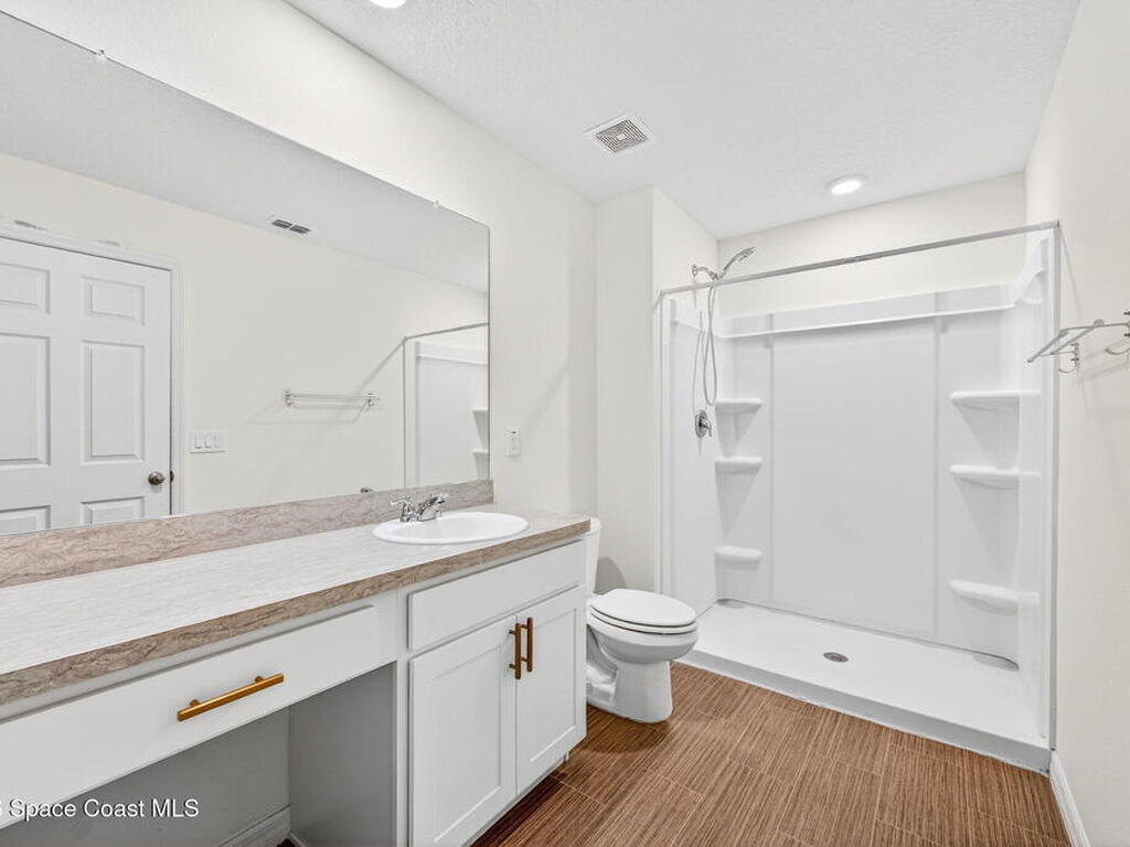 1864 Red Bud Circle, Palm Bay, FL 32909