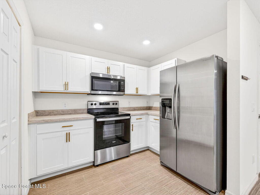 1864 Red Bud Circle, Palm Bay, FL 32909