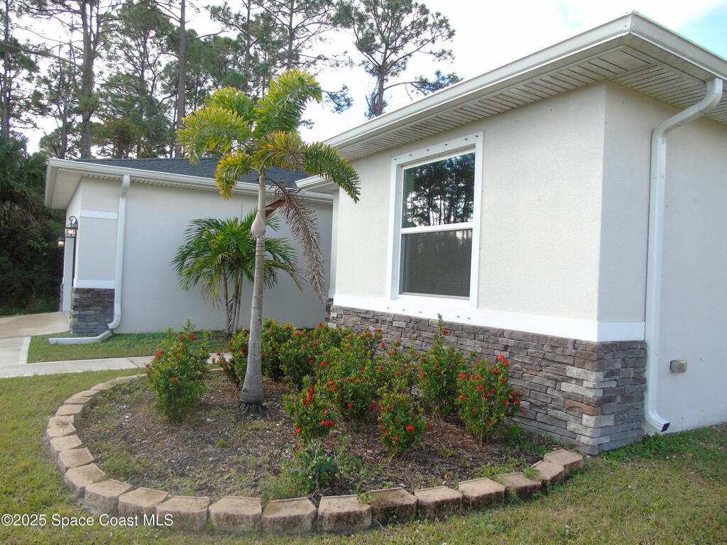 150 Delia Avenue, Palm Bay, FL 32907