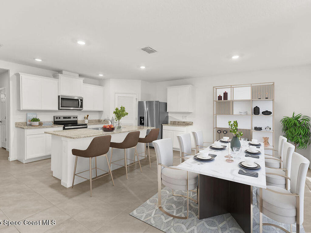 985 Dugan Circle, Palm Bay, FL 32909