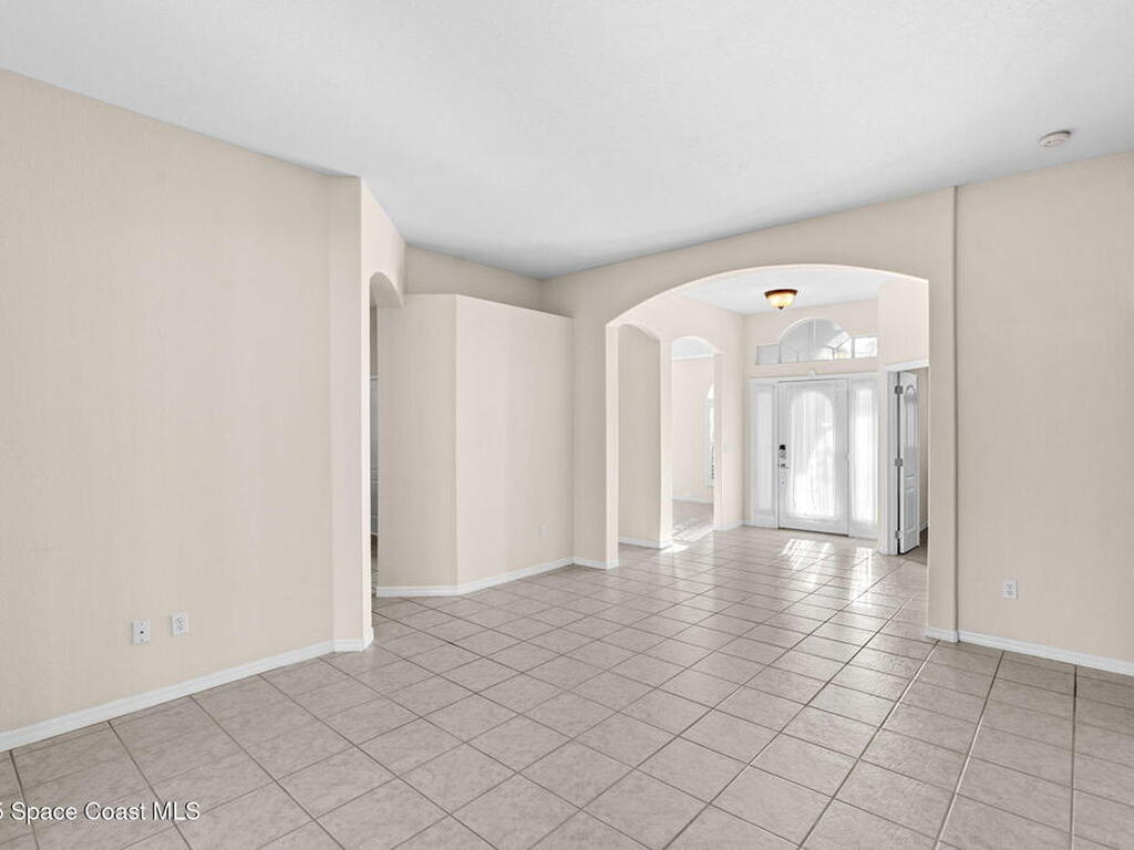 943 Carriage Hill Road, Melbourne, FL 32940