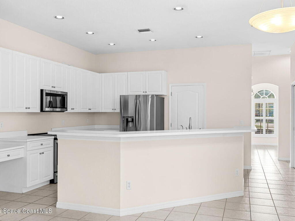 943 Carriage Hill Road, Melbourne, FL 32940