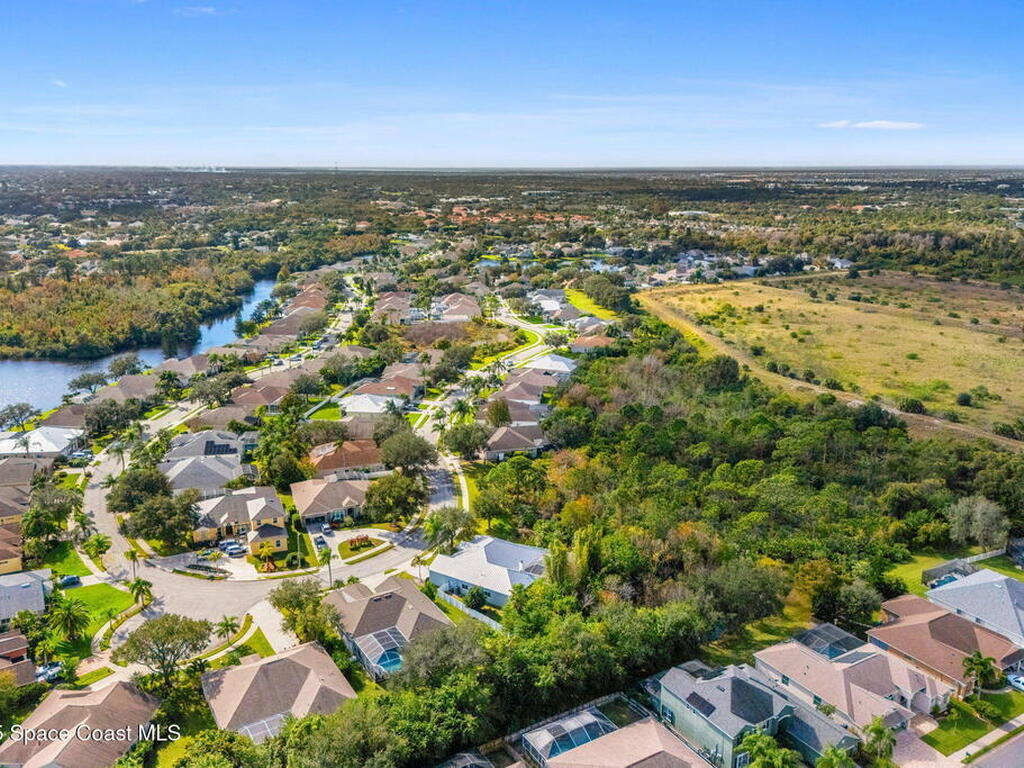 943 Carriage Hill Road, Melbourne, FL 32940