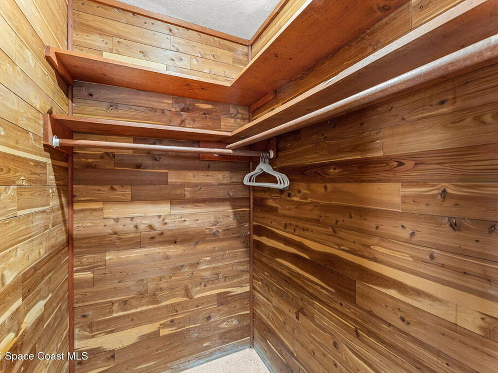 926 Santa Cruz Road, Cocoa Beach, FL 32931